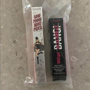 Set Of 2 benefit cosmetics